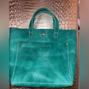 Portland Leather Goods Reef Mini Snap Crossbody